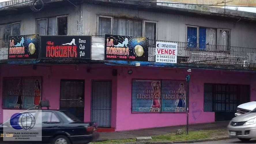Propiedad en Av.Ecuador esquina Bueras