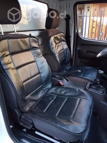 Camioneta Fotón Cargo box.