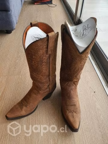 Botas vaqueras preciosas traida de Houston
