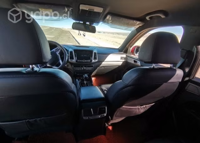 Ssangyong musso version khan IQUIQUE