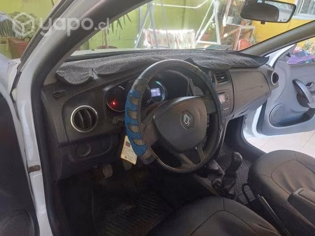 Renault symbol 2016