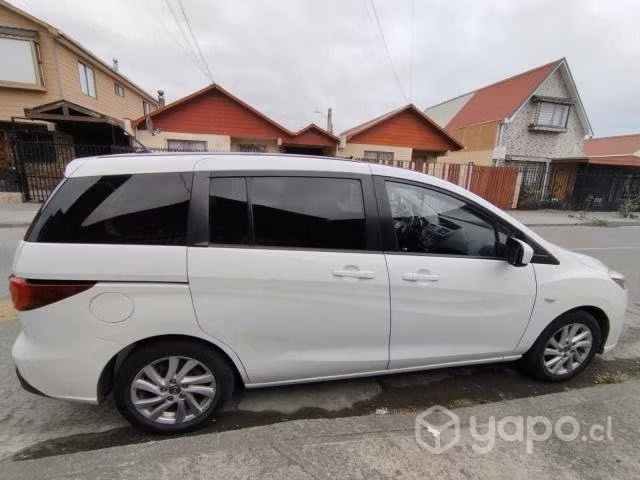 Mazda 5 2018