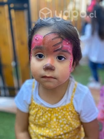 Pintacaritas y Glitterbar