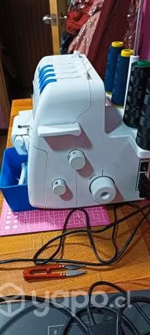Máquina overlok brother casera