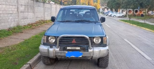 Vendo Jeep Mitsubishi Pajero