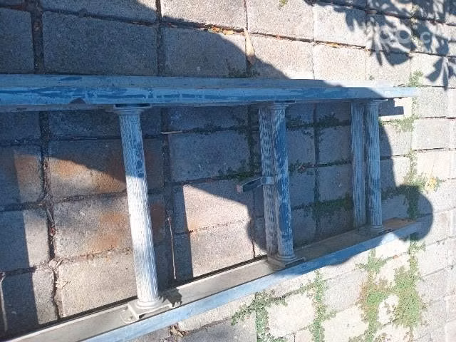 Escalera telescopica usada