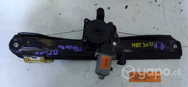 Cremallera AlzaVidrio Tras Der (MBT3021) BT50 2020