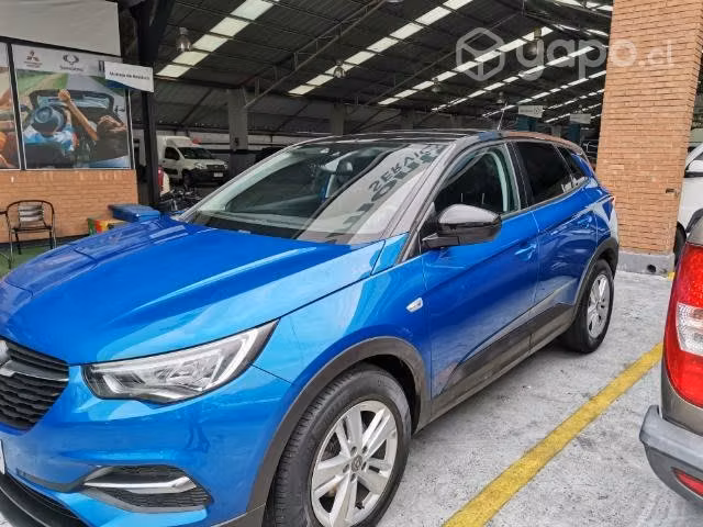 Opel Grandland X 1.2T 2021