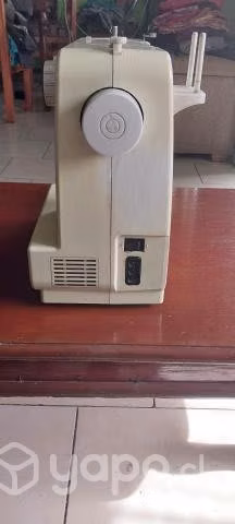 Maquina de Coser - Imagen 3