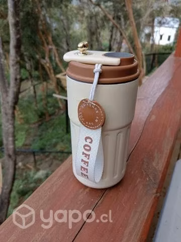 Taza térmica con pantalla táctil de temperatura