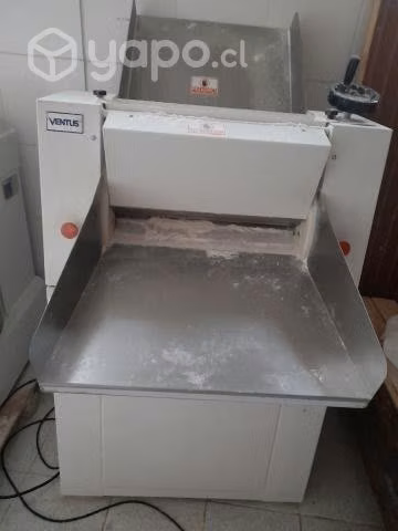Laminadora sobadora 1 año de uso