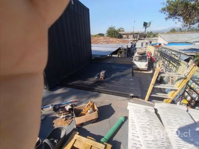 Se realizan trabajos de soldadura (arco)