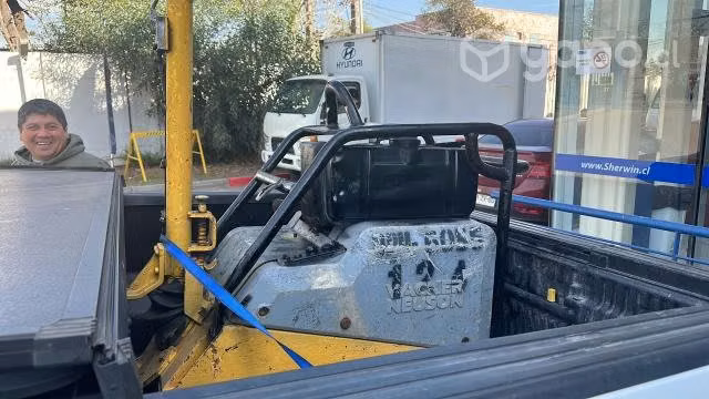Placa Compactadora Wacker Neuson DPU5050 petrolera