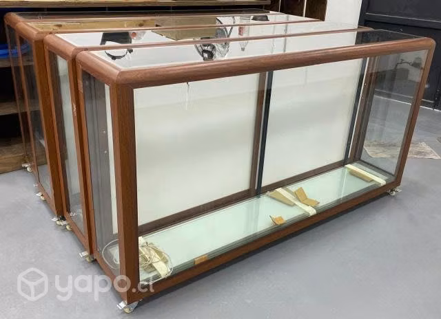 Vitrinas aluminio modelo madera y vidrio NUEVAS