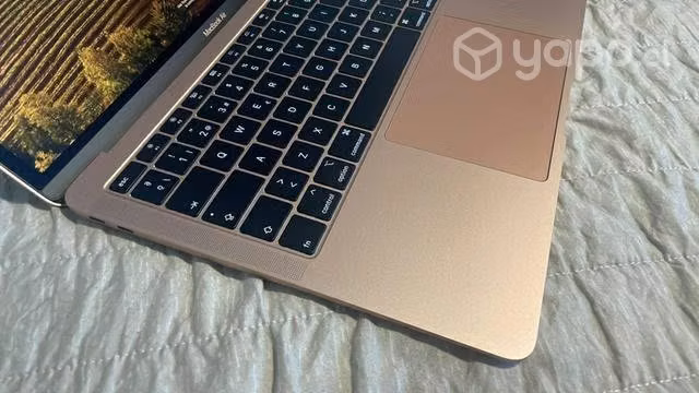 MacBook Air golden rose 2018 - Imagen 4