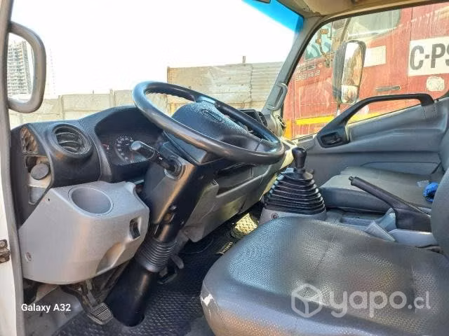 Hino 300 xzu 8.5 sl