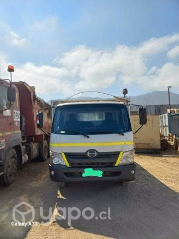 Hino 300 xzu 8.5 sl