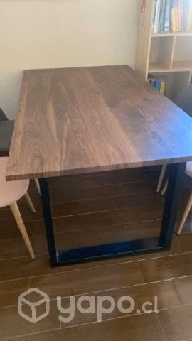 Hermoso comedor como nuevo muy poco uso