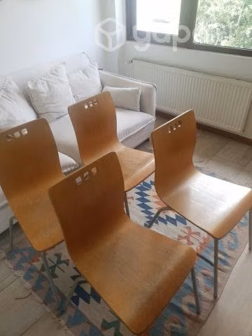 Sillas madera y metal
