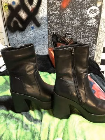 Botines negro clásico
