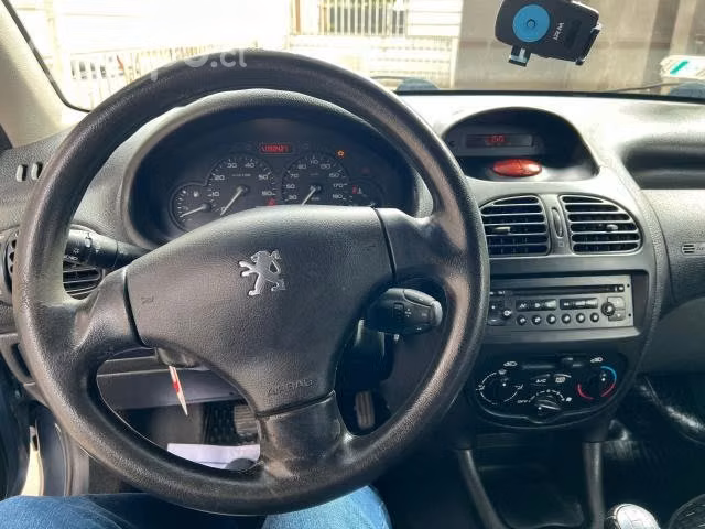 Peugeot 206 2008 - Imagen 11