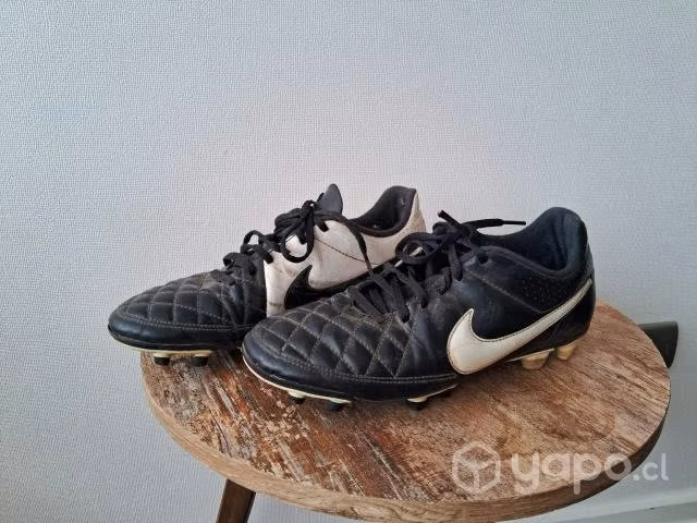 Chuteadores Nike talla 40,5 - Imagen 2