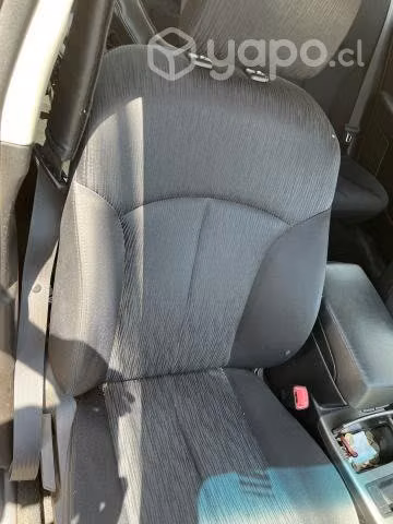 Subaru Legacy en muy buenas condiciones