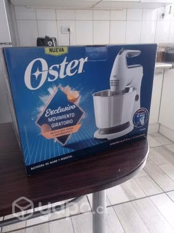 Batidora Oster nueva