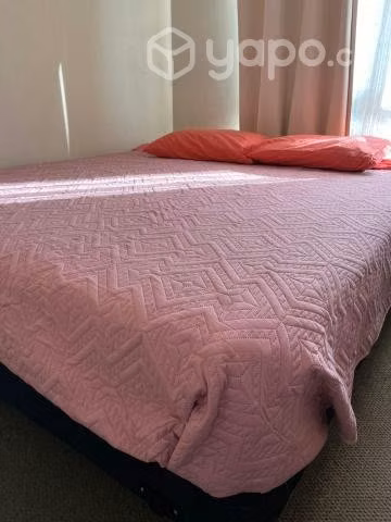 Cama king 2 meses de uso