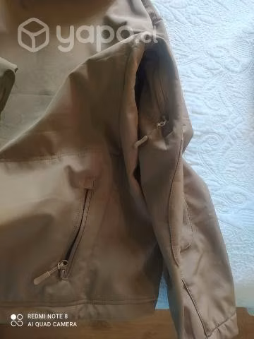 Chaqueta impermeable. - Imagen 2