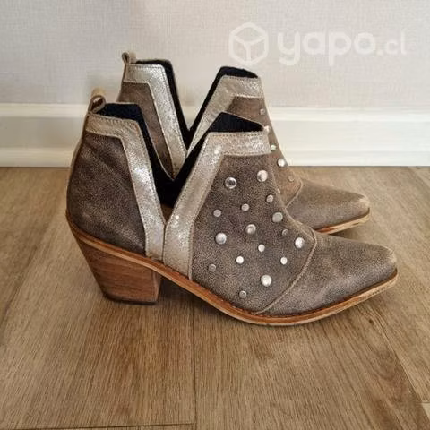 Zapatos de cuero