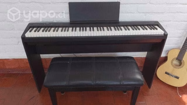 Piano roland fp30