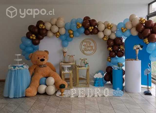 Decoración con globos y Candy Bar cumpleaños