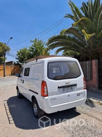Se vende furgon chevrolet N300