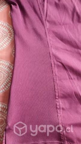 Traje clínico burdeo - Imagen 4