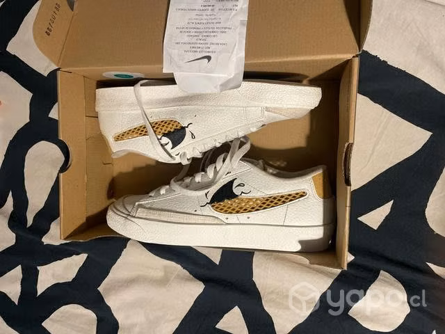 Zapatillas Nike Blazzer Low - Imagen 3