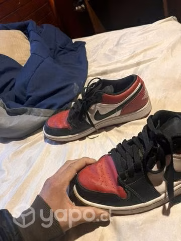 Jordan 1 low black toe
