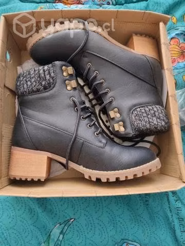 Botas barbados nuevas 38