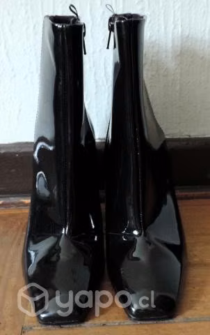 Botines Negros Charol