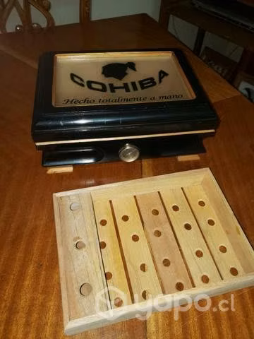 Humidor marca Cohiba, traído de Cuba