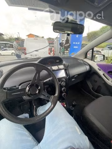 Toyota yaris Sport - Imagen 4