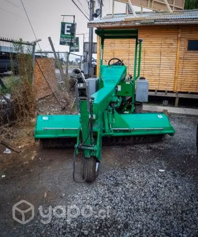 Barredora de tiro para caminos