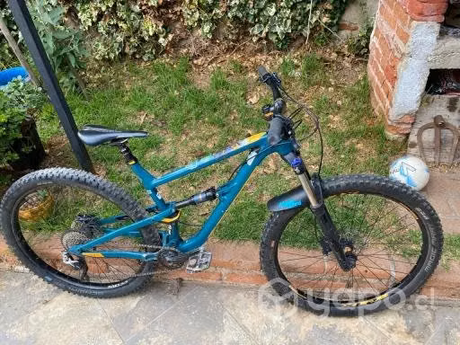 Bicicleta Polygon siskiu T7