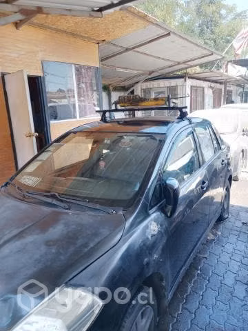 Nissan tiida 2013