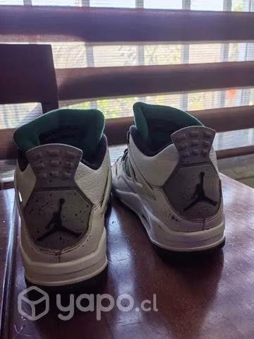 Jordan Retro 4 originales Edición Bob Marley