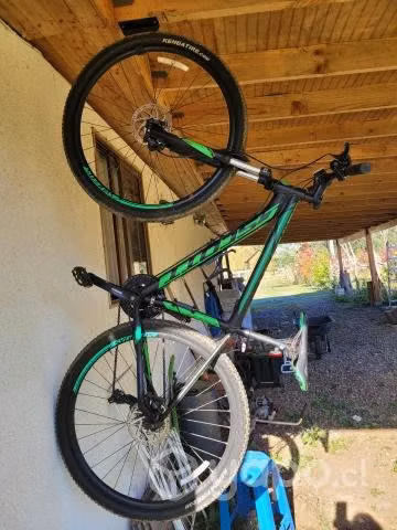 Bicicleta semi nueva, aro 29