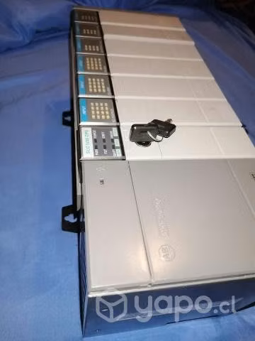 PLC LOGIX500 Allen Bradley