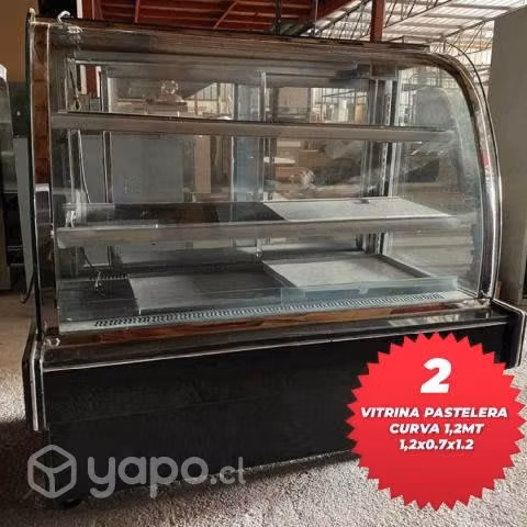 Vendo vitrina pastelera de frio poco uso