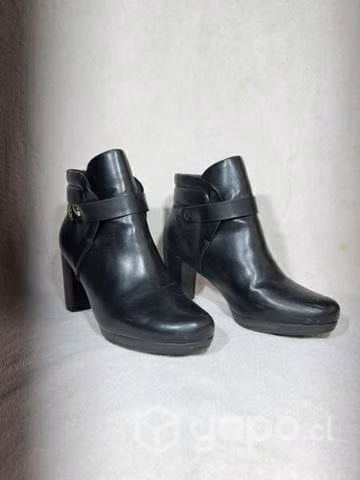 Botines Modare 38 Eur usados