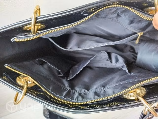 Cartera Harrods negra charol